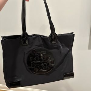 Tory Burch Ella patent tote bag black